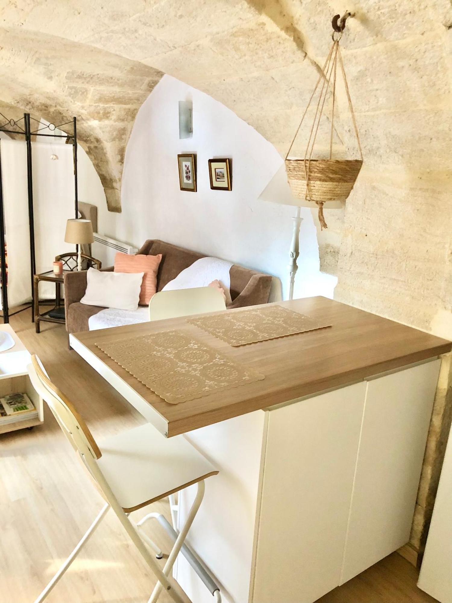 Petit Loft Sur Jardin En Centre-Ville Uzès Buitenkant foto